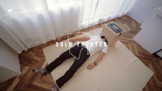 Solo Theater: Un Home Cinema en carton, littéralement