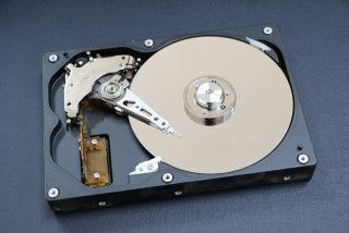 Stockage : Plutôt disque dur (HDD) ou SSD ?
